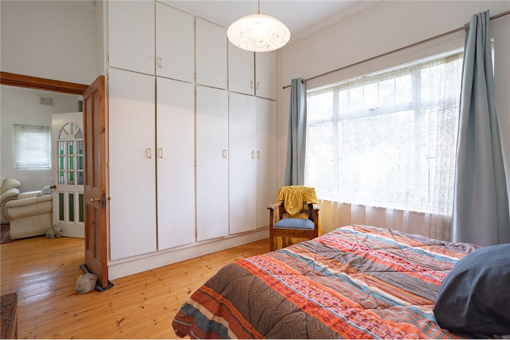 Residential - ਅਲੱਗ ਥਲੱਗ ਬਣਿਆ ਹੋਇਆ ਘਰ - Glenwood, KwaZulu Natal - South Africa - 17 - 1031389044-310