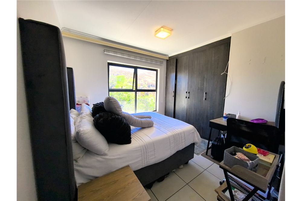 住宅 - 联排别墅 - Oakdene, Gauteng - South Africa - 5 - 1031005001-66