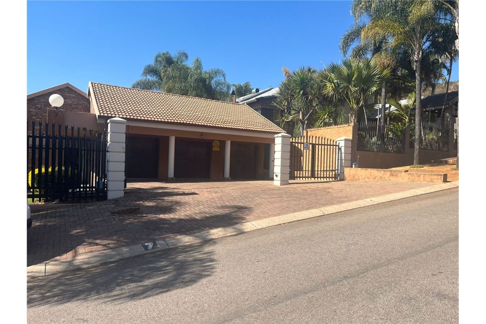 Residencial - Casa - Montana Park, Gauteng - South Africa - 19 - 1031414140-41