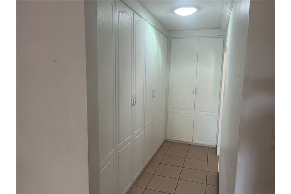 Residencial - Casa - Montana Park, Gauteng - South Africa - 22 - 1031414140-41