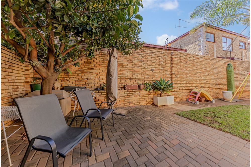 Residential - Omakotitalo - Wilgeheuwel, Gauteng - South Africa - 29 - 1031444179-44