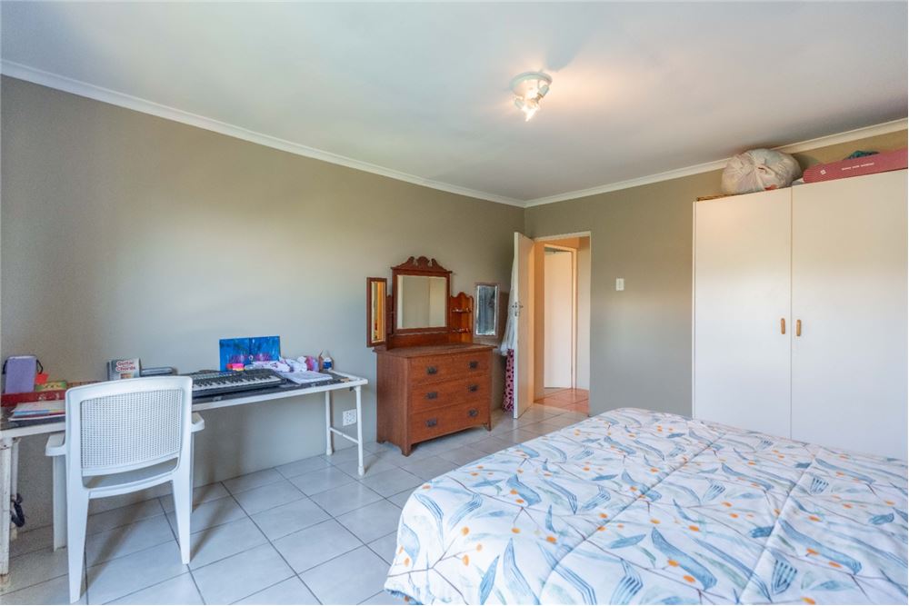 Residential - Hiša večstanovanjska - Glen hills, KwaZulu Natal - South Africa - 40 - 1031465026-87