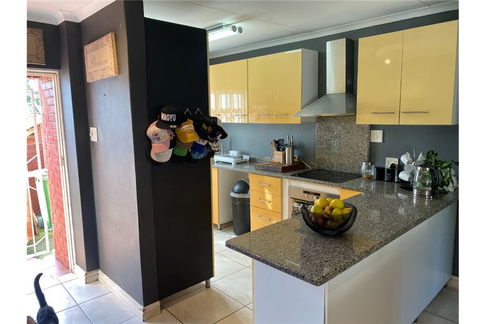 Residential - Townhouse - Mount Edgecombe, KwaZulu Natal - South Africa - 11 - 1031465093-33