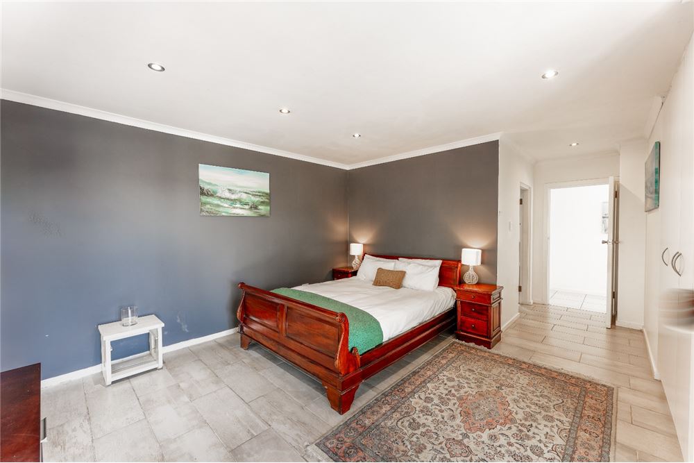 Residential - House - Umhlanga Rocks, KwaZulu Natal - South Africa - 21 - 1031465109-90