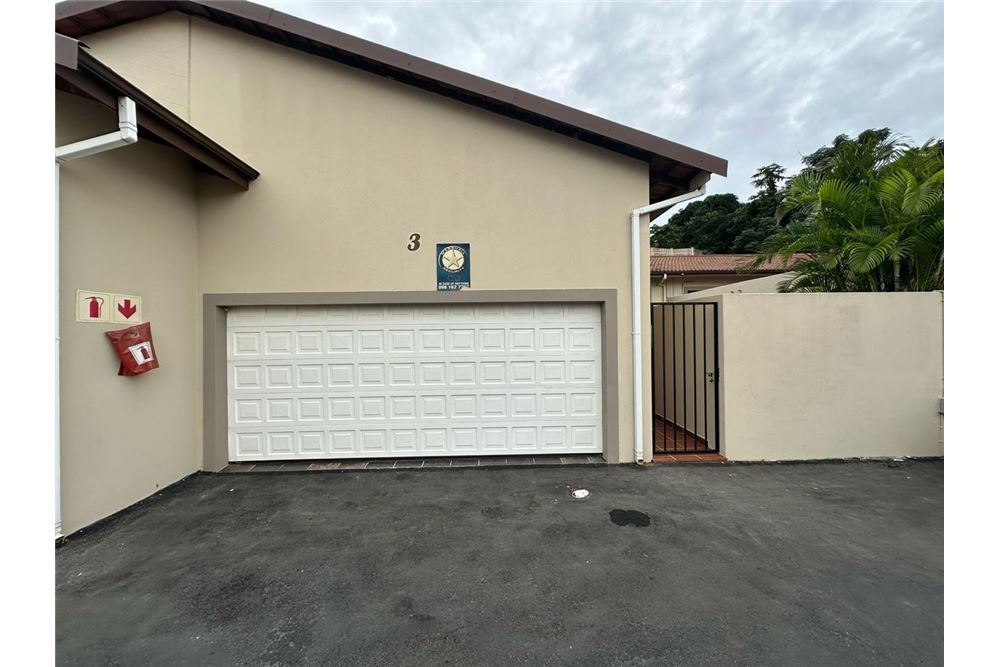 Residential - Townhouse - Durban North, KwaZulu Natal - South Africa - 2 - 1031465047-183