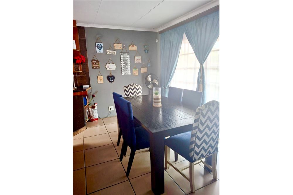 Residencial - Casa - Eersterust, Gauteng - South Africa - 6 - 1031414137-47