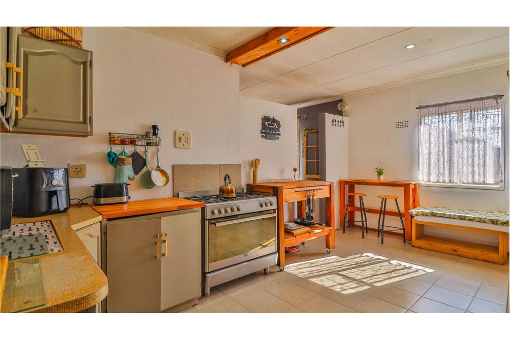 Gyvenamasis - Namas - Eastwood, KwaZulu Natal - South Africa - 24 - 1031436092-103