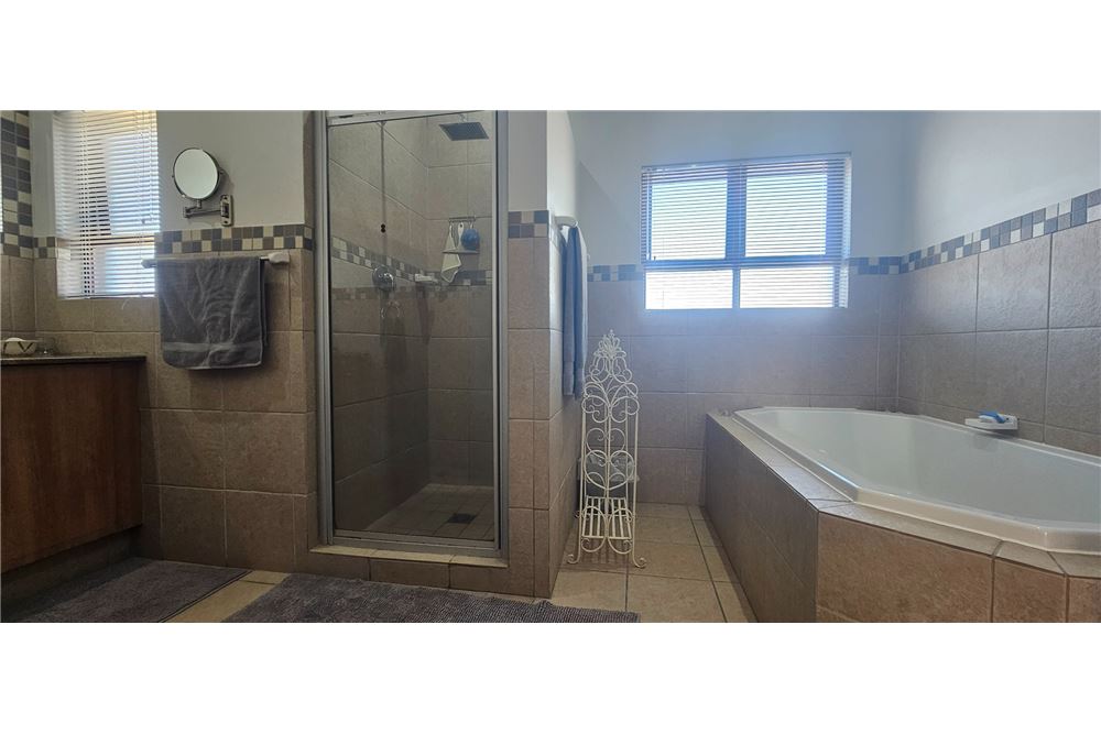 Residential - Hus - Midstream Estate, Gauteng - South Africa - 24 - 1031393069-125