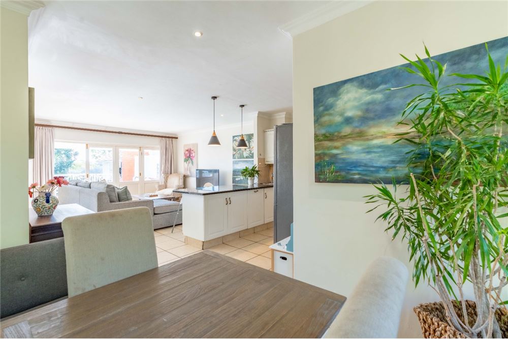 Residential - Townhouse - Mount Edgecombe Country Estate, KwaZulu Natal - South Africa - 11 - 1031465128-24