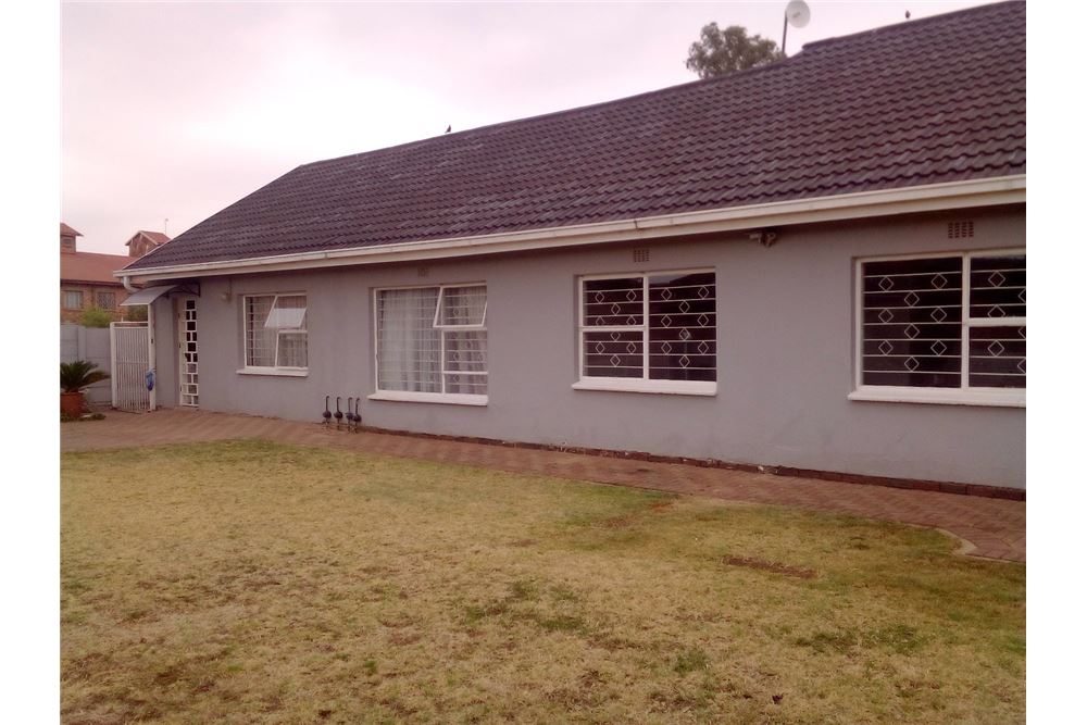 住宅 - 联排别墅 - Mayfield Park, Gauteng - South Africa - 13 - 1031005001-71