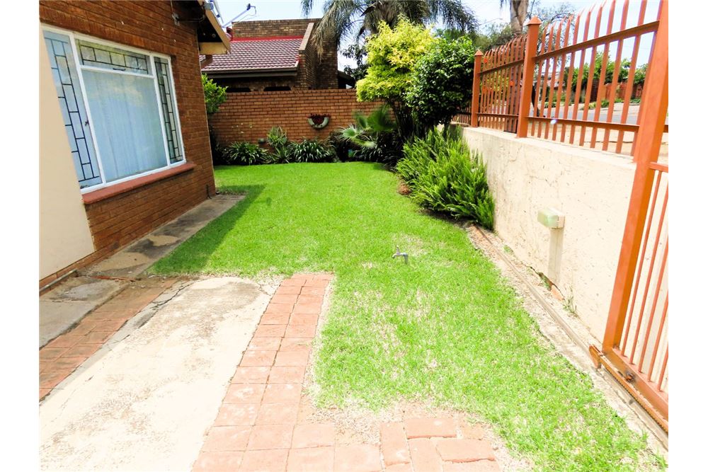 Residencial - Casa - Eersterust, Gauteng - South Africa - 6 - 1031414016-162