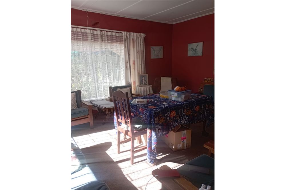 Residential - 주택 - Tweespruit, Free State - South Africa - 23 - 1031417002-272