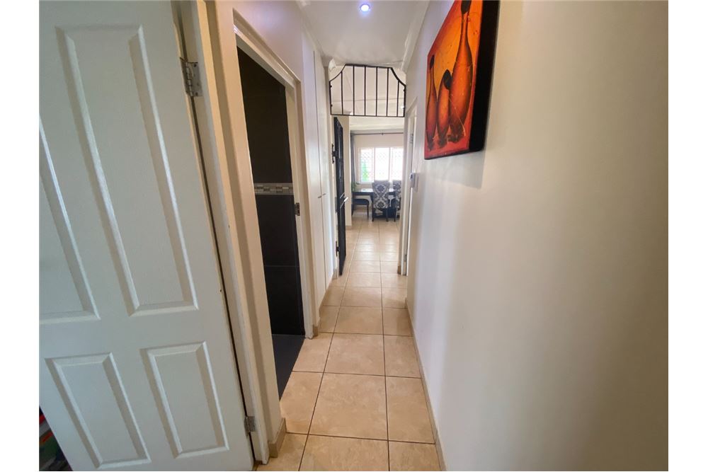 Residential - House - Somerset Park, KwaZulu Natal - South Africa - 23 - 1031465093-24