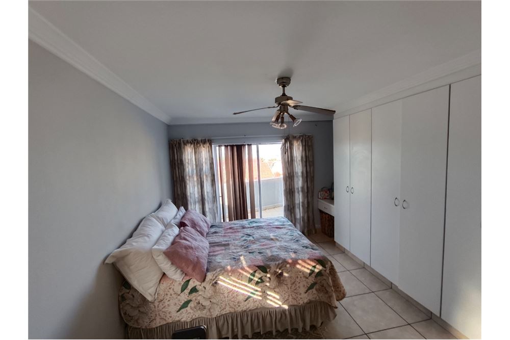 Residenční - Byt - St Michaels On Sea, KwaZulu Natal - South Africa - 17 - 1031394082-3