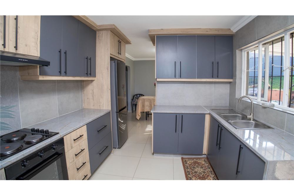 Residential - House - Glen hills, KwaZulu Natal - South Africa - 10 - 1031465050-129