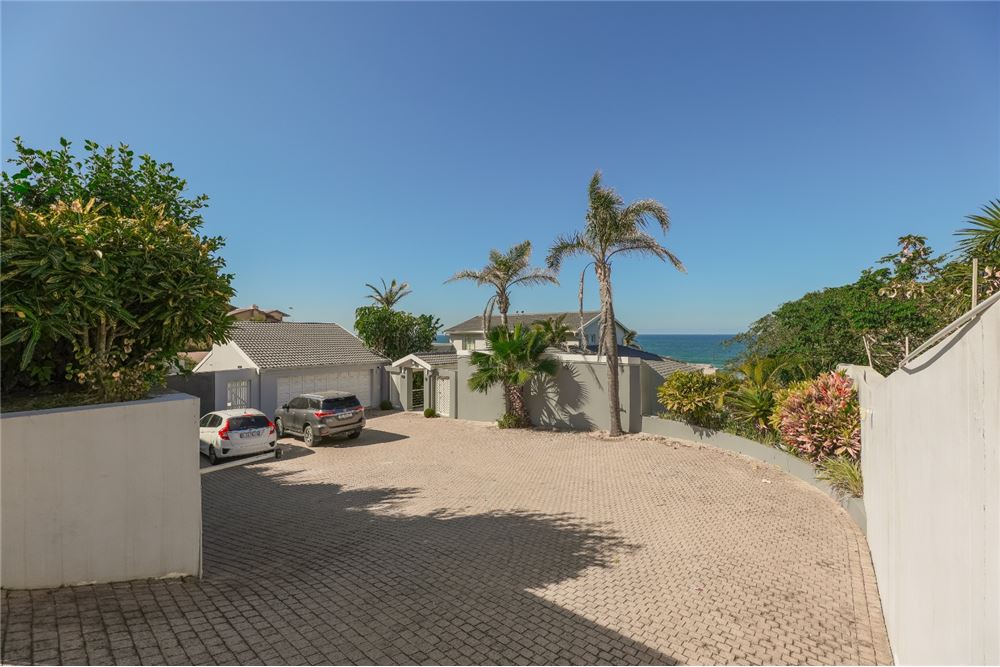 Residential - House - Umhlanga Rocks, KwaZulu Natal - South Africa - 25 - 1031465109-90