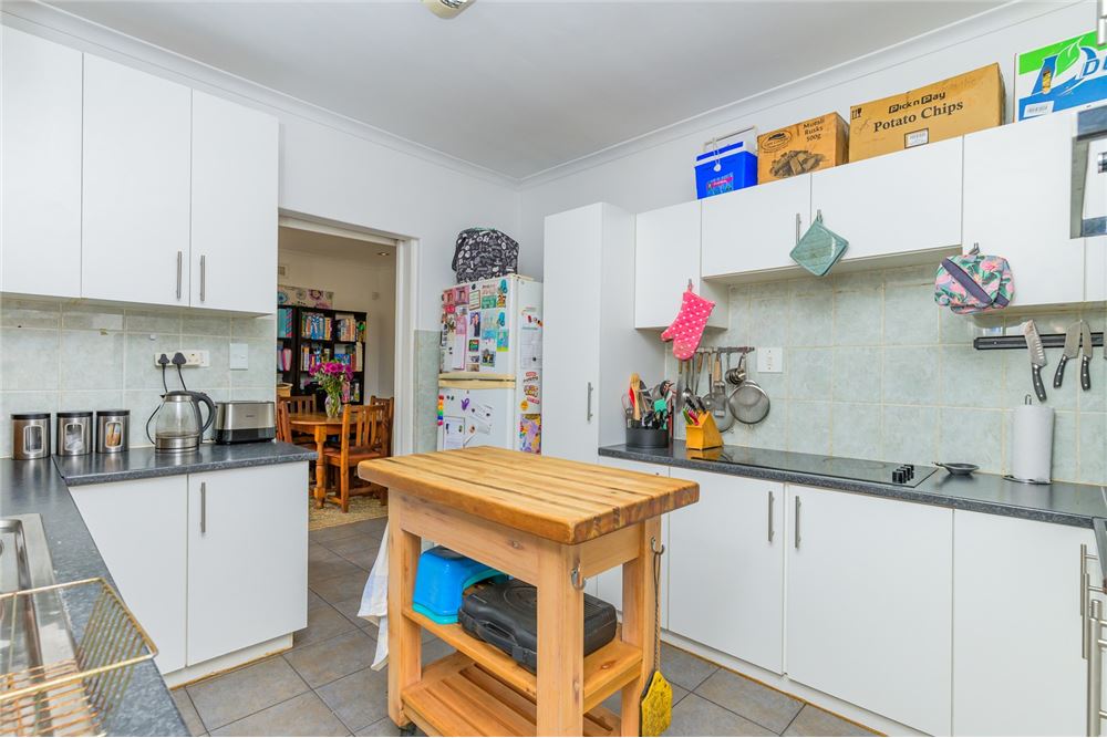 Residential - House - Glen Anil, KwaZulu Natal - South Africa - 20 - 1031465013-90