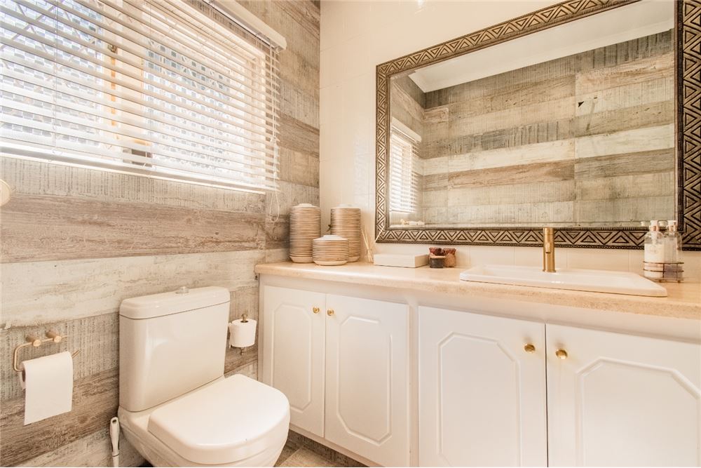 Residential - House - Cowies Hill, KwaZulu Natal - South Africa - 31 - 1031465101-149