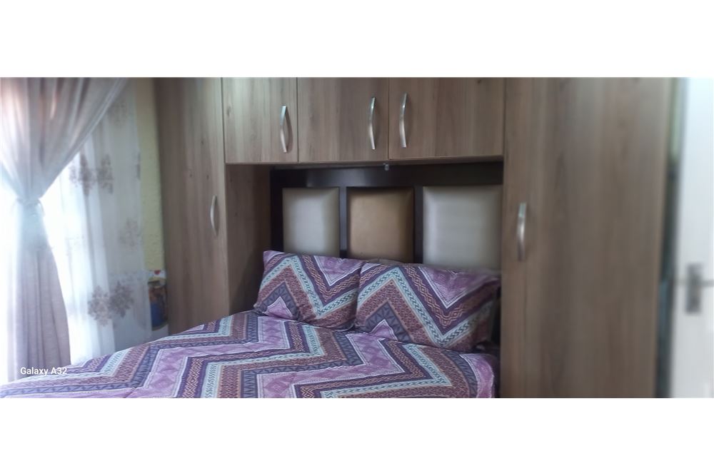 Residential - Αυτόνομη κατοικία - Protea Glen, Gauteng - South Africa - 14 - 1031421109-70