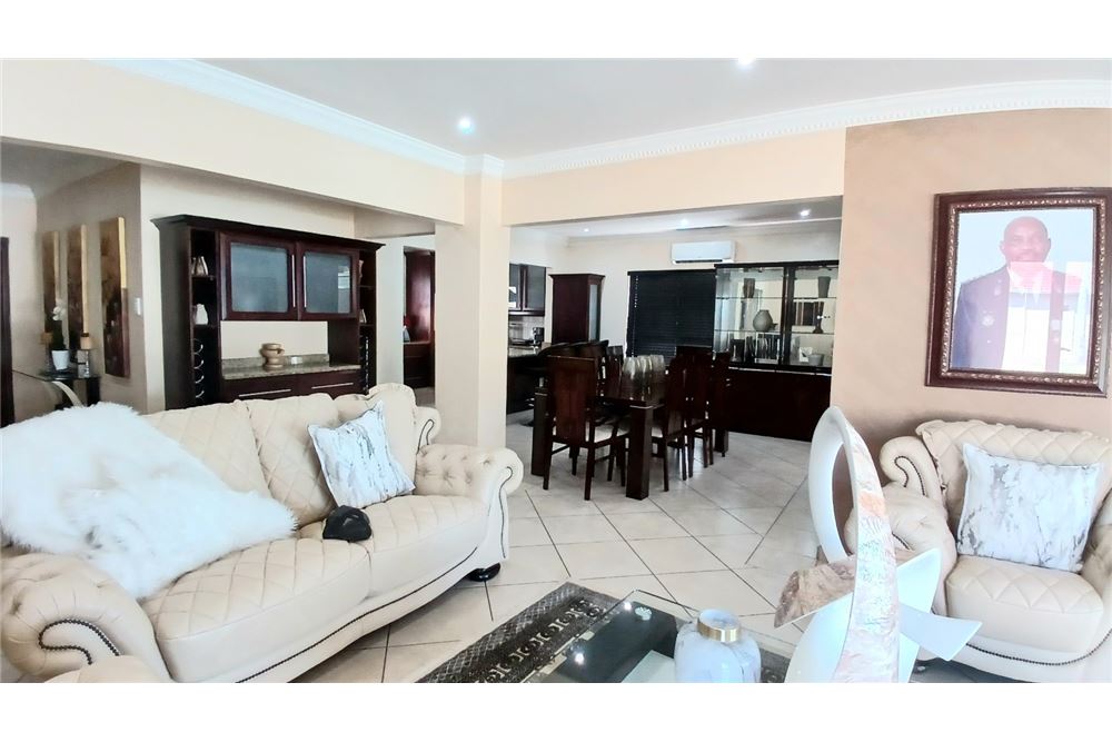 Residential - House - La Lucia, KwaZulu Natal - South Africa - 17 - 1031465129-25