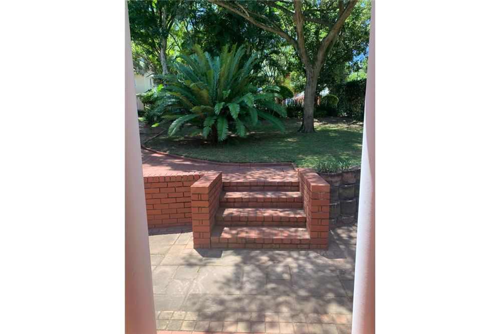 Residential - ਟਾਉਨ ਹਾਉਸ - Mount Edgecombe Country Estate, KwaZulu Natal - South Africa - 16 - 1031465056-210