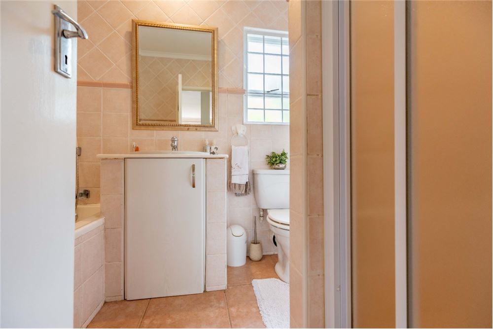 Residential - Townhouse - Durban North, KwaZulu Natal - South Africa - 29 - 1031465036-150