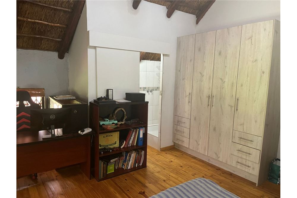 Wohnung - Haus - Kameeldrift East, Gauteng - South Africa - 19 - 1031414142-67