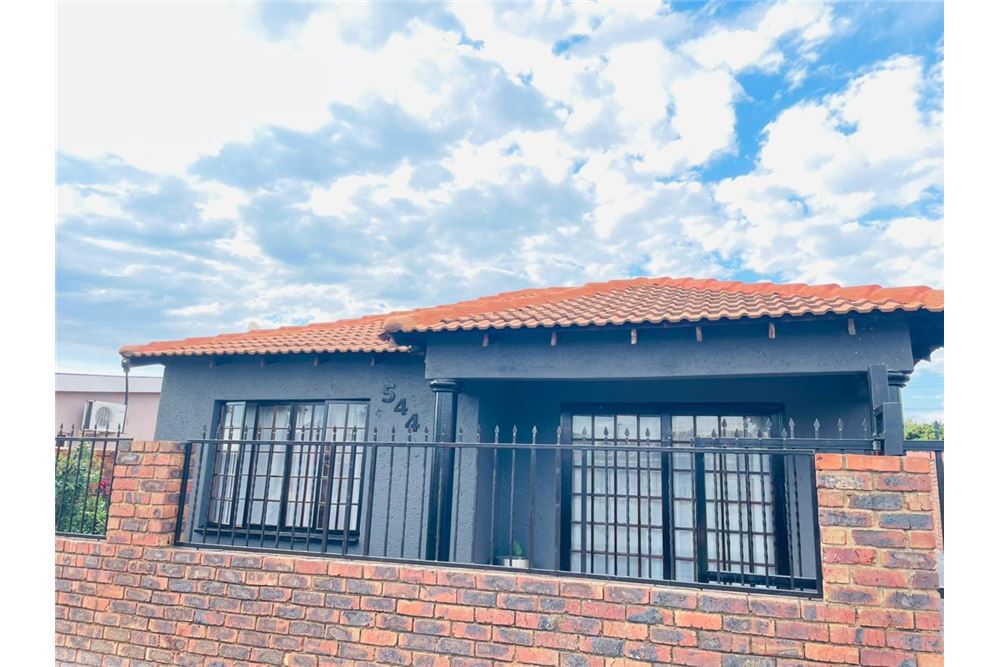 Residencial - Casa - Eersterust, Gauteng - South Africa - 25 - 1031414137-47