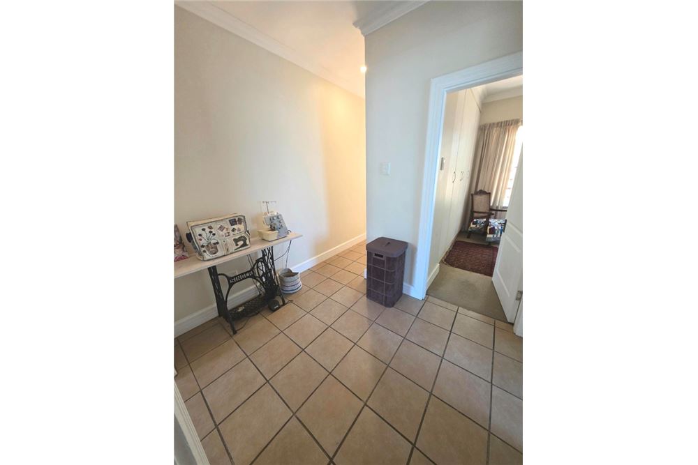 Residential - Townhouse - Mount Edgecombe Country Estate, KwaZulu Natal - South Africa - 12 - 1031465003-156