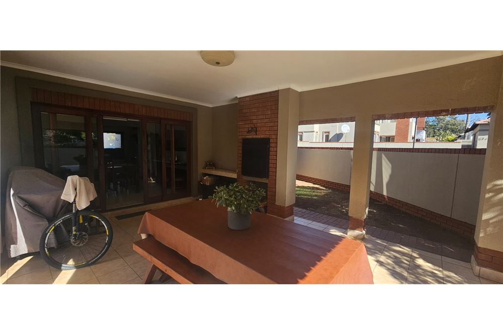 Residential - Hus - Midstream Estate, Gauteng - South Africa - 12 - 1031393069-125