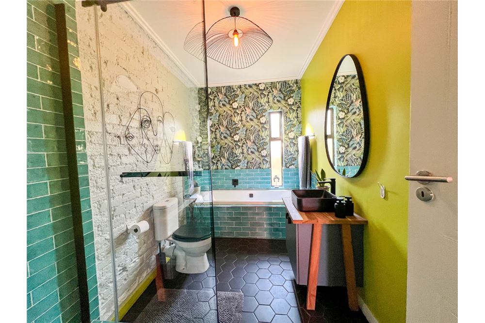 Residential - Hus - Fourways, Gauteng - South Africa - 19 - 1031428052-10