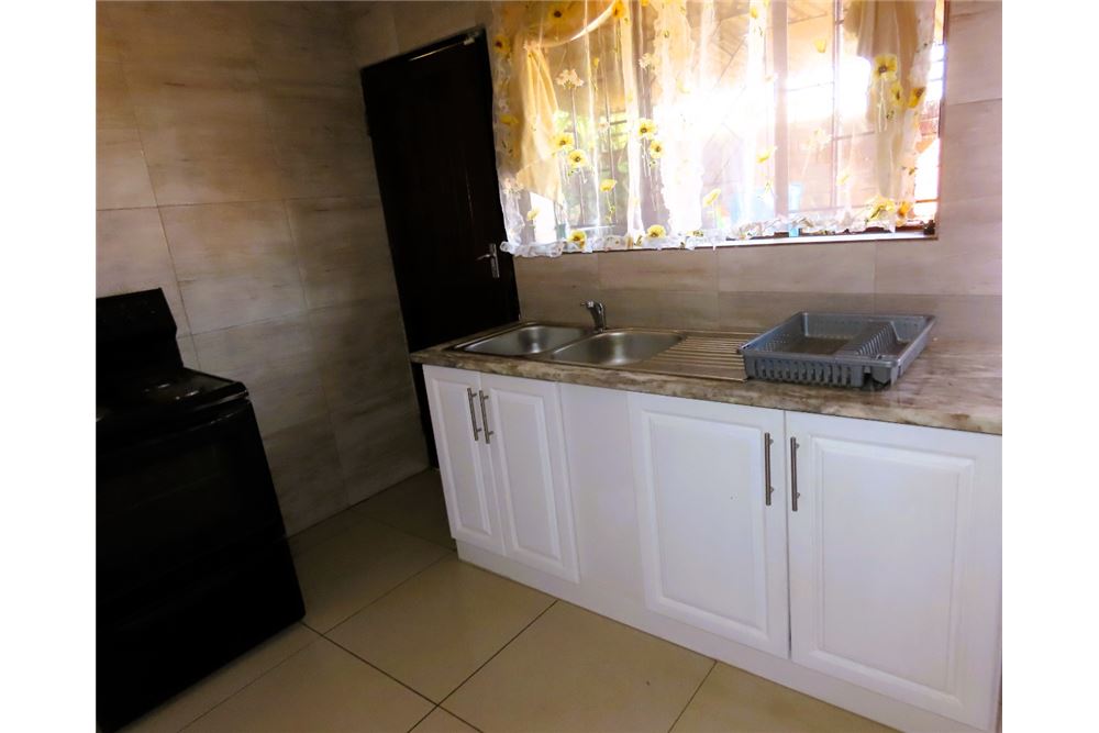 Residencial - Casa - Eersterust, Gauteng - South Africa - 13 - 1031414016-149