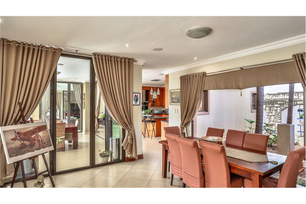 Residenziale - Casa - Magalieskruin, Gauteng - South Africa - 36 - 1031414142-43