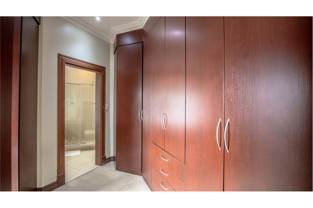 Residenziale - Casa - Magalieskruin, Gauteng - South Africa - 89 - 1031414142-43