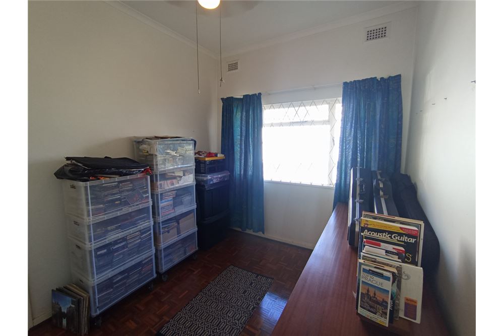 Dzīvojamais - Pilsētas savrupmāja - Bulwer, KwaZulu Natal - South Africa - 30 - 1031389007-102