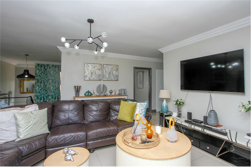 Residential - House - La Lucia, KwaZulu Natal - South Africa - 53 - 1031465115-30