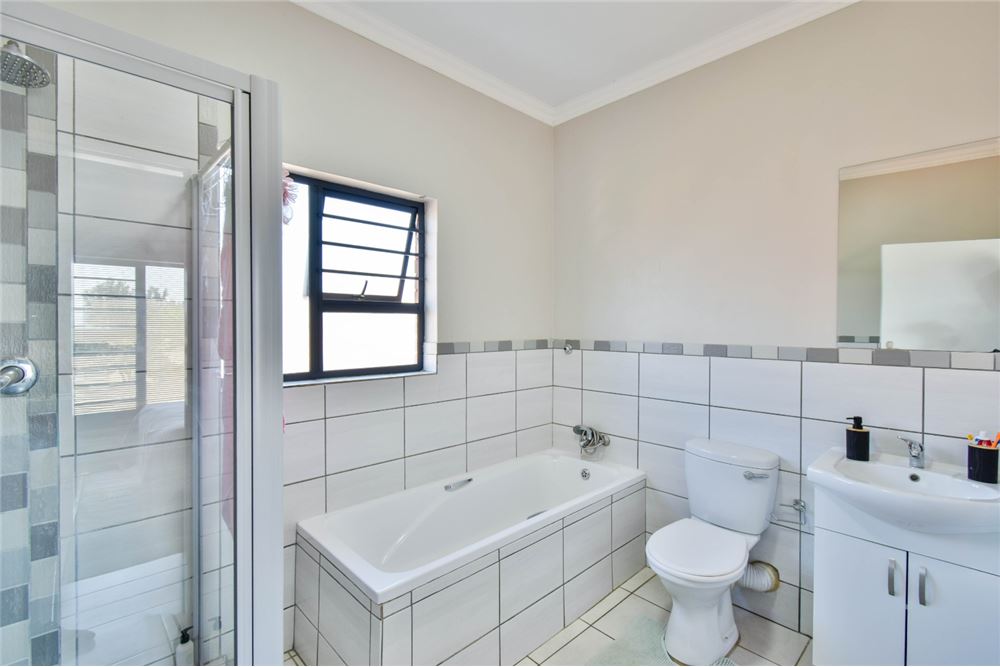 Residenziale - Case a schiera - Montana, Gauteng - South Africa - 7 - 1031414102-99