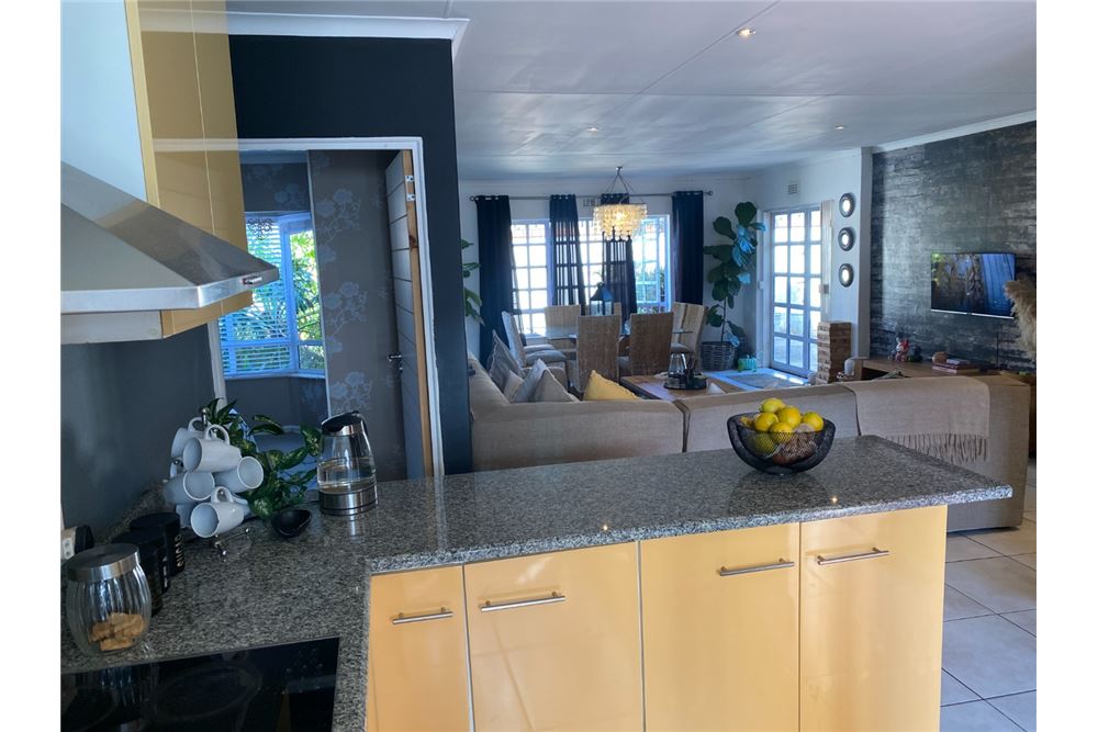 Residential - Townhouse - Mount Edgecombe, KwaZulu Natal - South Africa - 13 - 1031465093-33