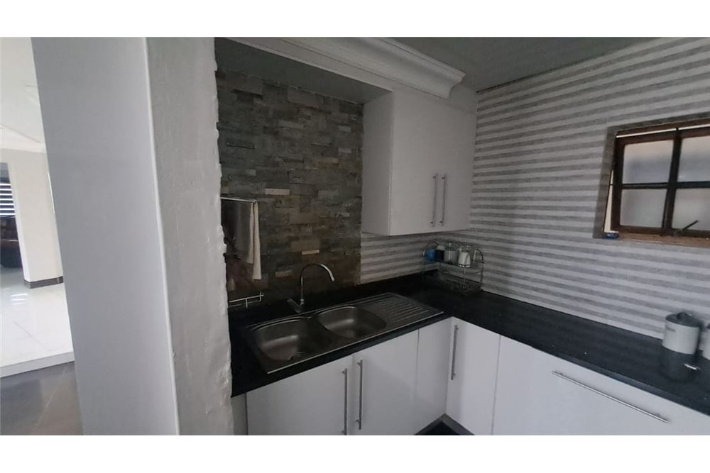 住宅 - 房子 - Philip Nel Park, Gauteng - South Africa - 28 - 1031414126-73