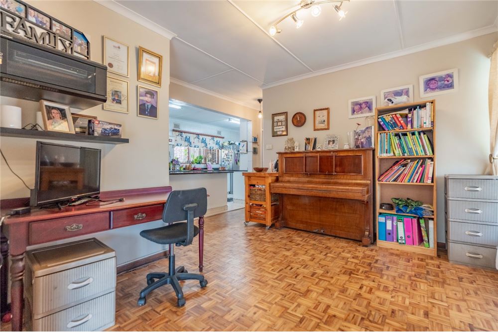 Residential - House - Umgeni Park, KwaZulu Natal - South Africa - 13 - 1031465089-348