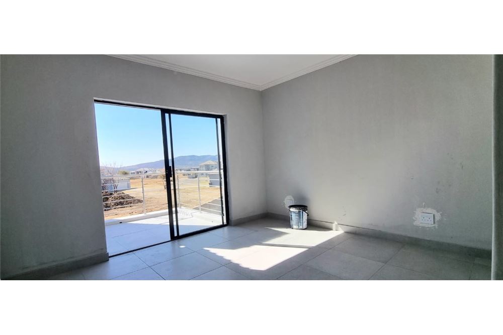 Gyvenamasis - Namas - Everglades Estate, North West - South Africa - 17 - 1031416049-44