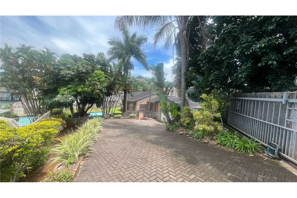 Residential - House - Glen hills, KwaZulu Natal - South Africa - 43 - 1031465129-26