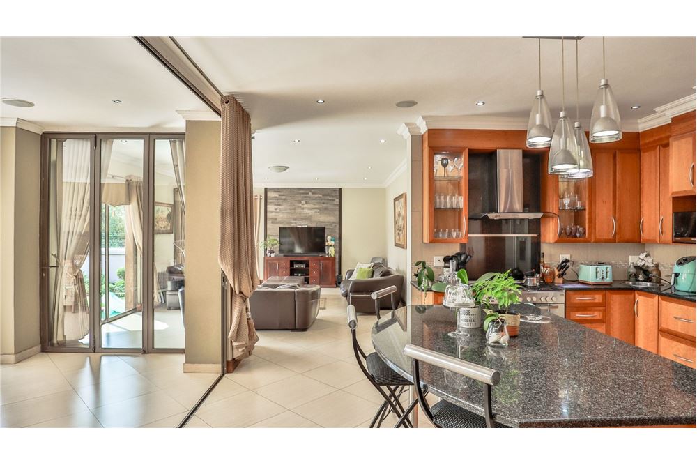 Residenziale - Casa - Magalieskruin, Gauteng - South Africa - 62 - 1031414142-43