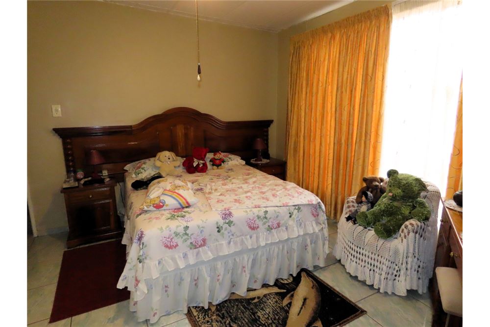 Residencial - Casa - Eersterust, Gauteng - South Africa - 27 - 1031414016-161