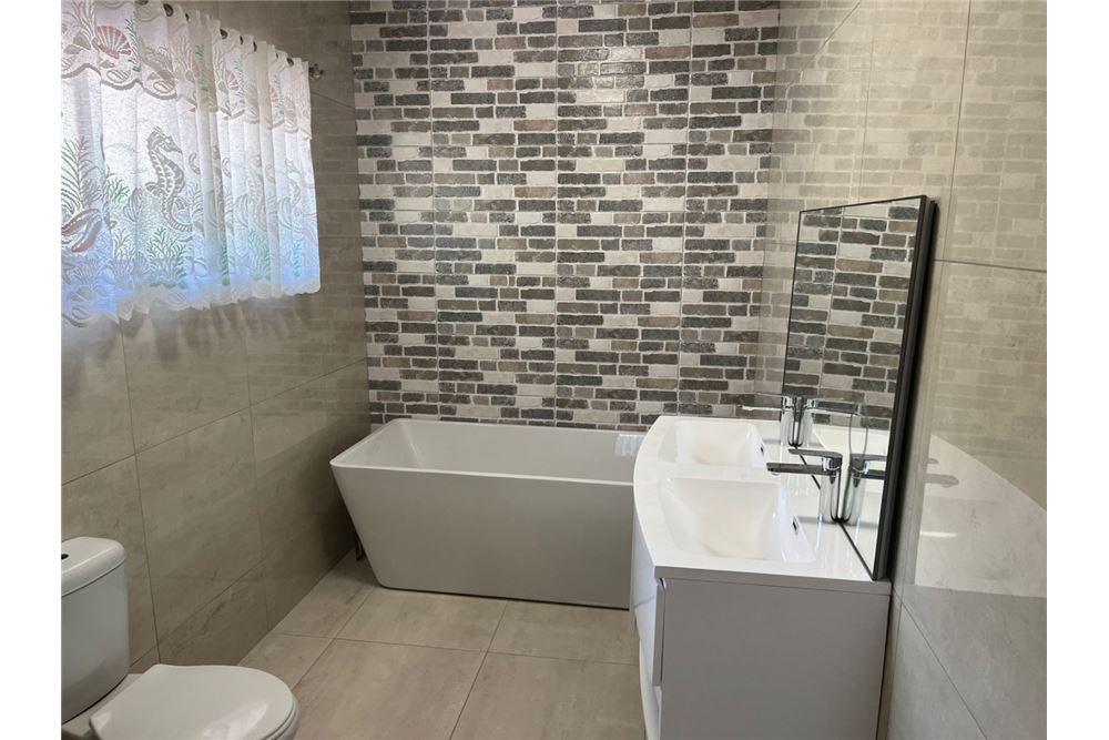 Residencial - Casa - Sinoville, Gauteng - South Africa - 14 - 1031414158-6