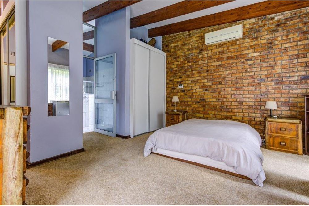 Residential - Отдельно стоящий дом - Terenure, Gauteng - South Africa - 20 - 1031439312-11