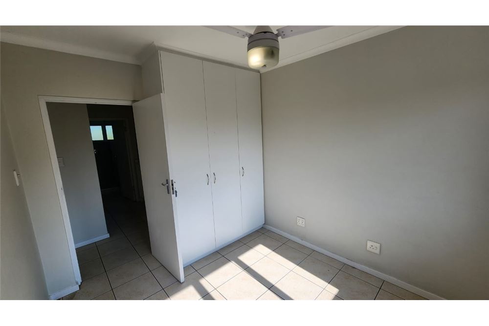 Residential - Townhouse - Mount Edgecombe, KwaZulu Natal - South Africa - 11 - 1031465009-268
