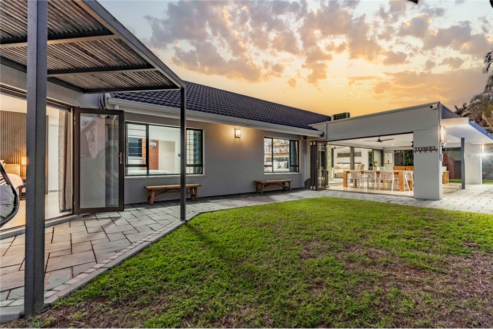 Residential - House - Umhlanga Rocks, KwaZulu Natal - South Africa - 8 - 1031465022-876