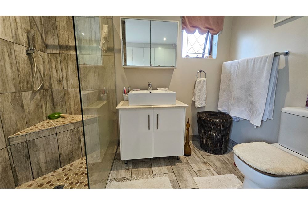 Residential - Αυτόνομη κατοικία - Hayfields, KwaZulu Natal - South Africa - 36 - 1031436004-370