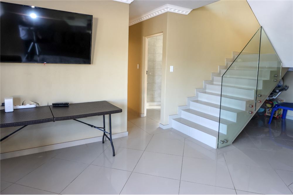 Residential - House - La Mercy, KwaZulu Natal - South Africa - 8 - 1031465057-111